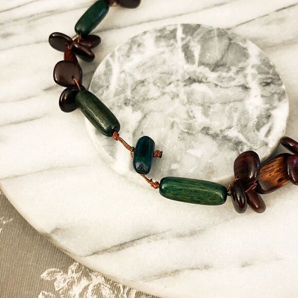 Vintage 1970s Wood Bead Necklace Brown Green Retro Boho Hippie Natural - Picture 4 of 5